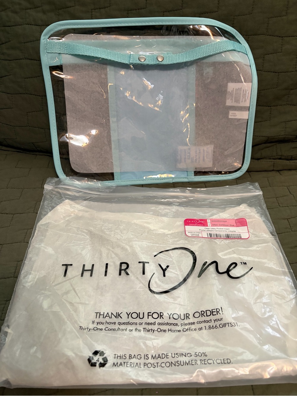 thirty-one Clear Cosmetic Pouch with Mint Trim and Snap Strap